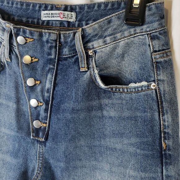 Zara Women's 4 Relaxed Blue Jeans - Picture 4 of 13